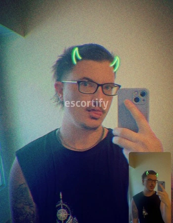 Trans (Female to Male)