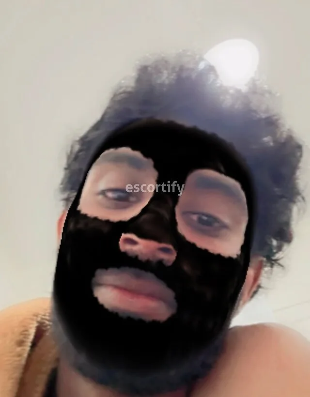 Shachinthaka