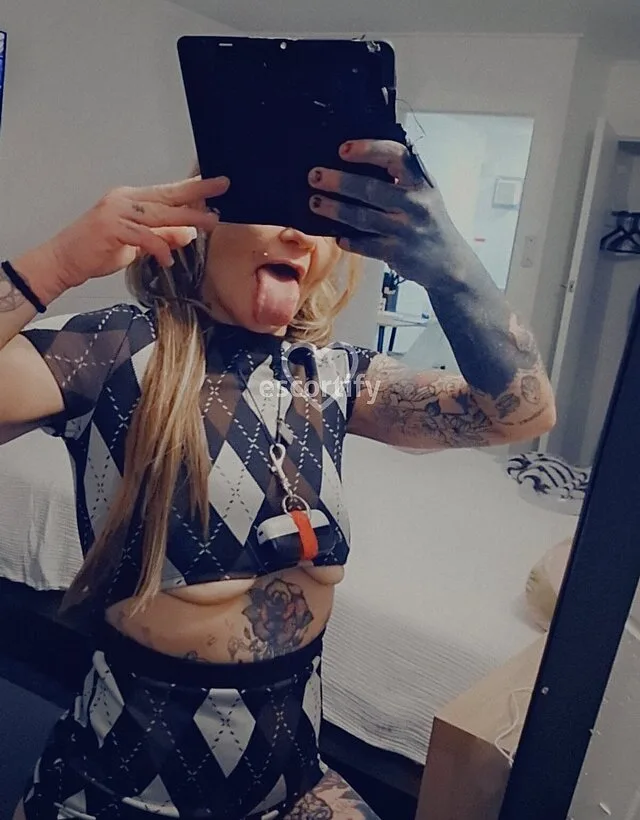 Freya XXX (cum slay freya)