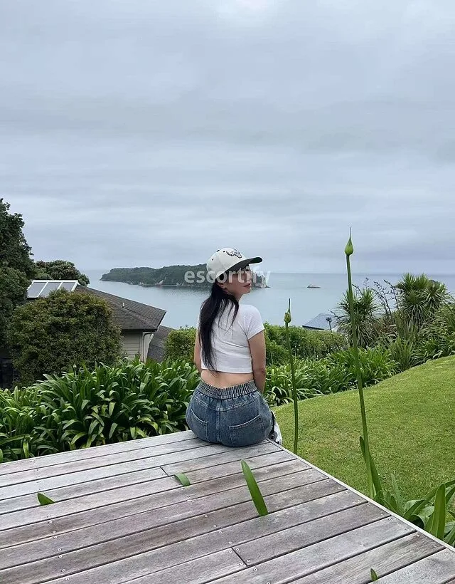 KIKI