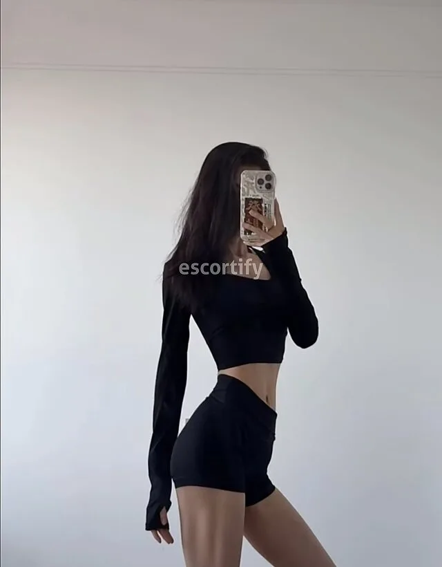 Ella